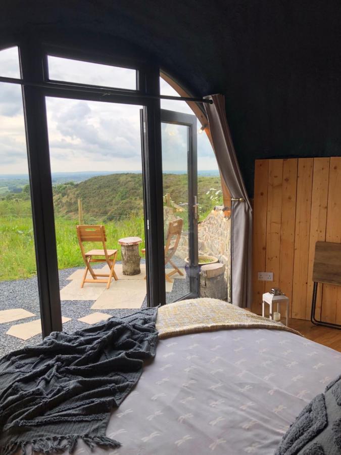 Hilltop Hideaway - Secluded Pod With Private Hot Tub Newry Buitenkant foto